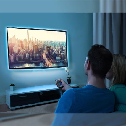 Brilo - Striscia LED RGBW dimmerabile per TV 3m LED/2,5W/USB + telecomando