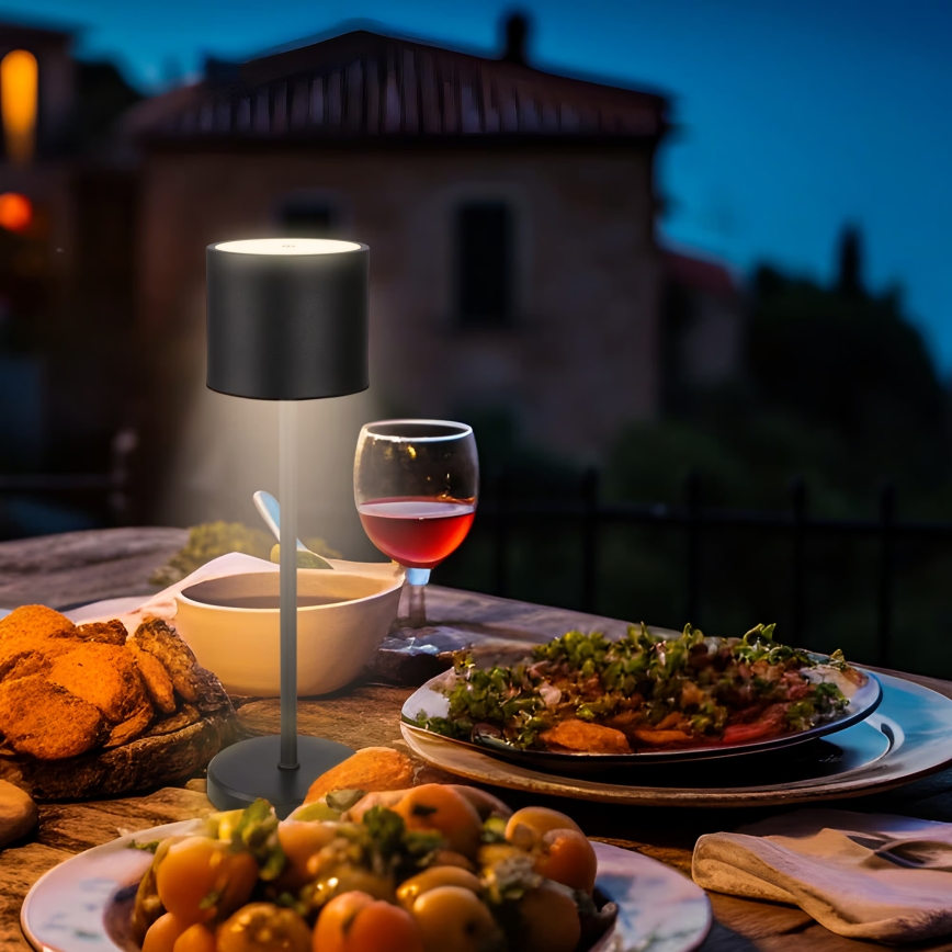 Briloner 7521015 - Lampada da tavolo LED ricaricabile dimmerabile per esterni SIGO LED/2,5W/5V IP44 2600 mAh nera