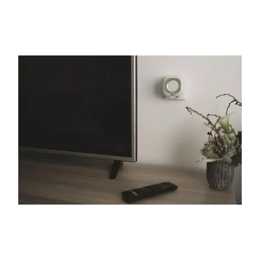 Campanello wireless con spina integrata 230V + 1xCR2032 IP44 bianco