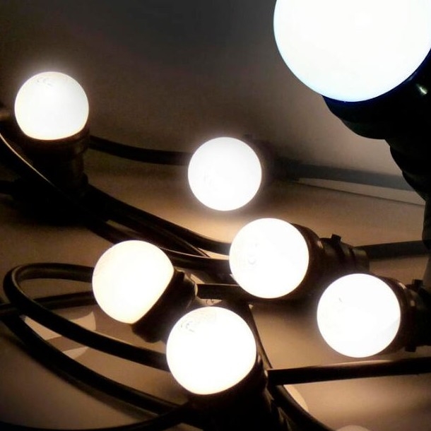 Catena LED da esterno EASY CONNECT 8xE27 5m IP44 bianco caldo