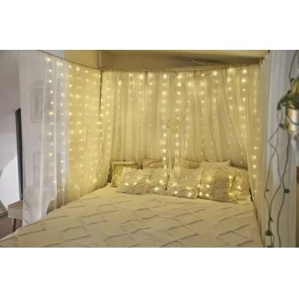 Catena luminosa LED da esterno 240 LED/8 funzioni 6,7 m IP44 bianco caldo