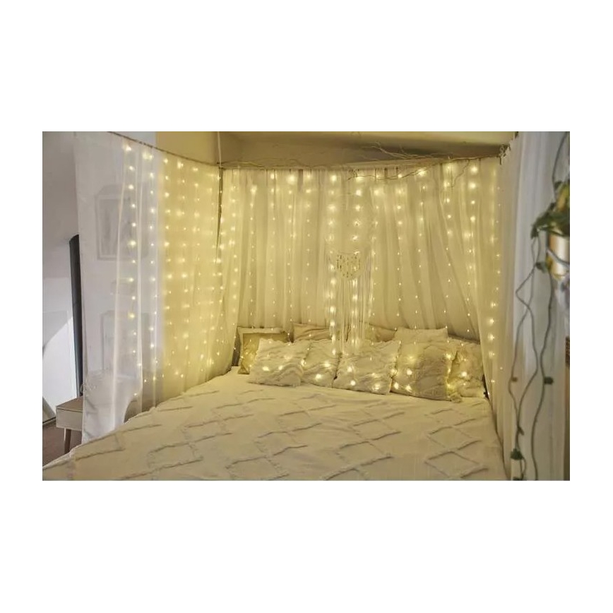 Catena luminosa LED da esterno 240 LED/8 funzioni 6,7 m IP44 bianco caldo