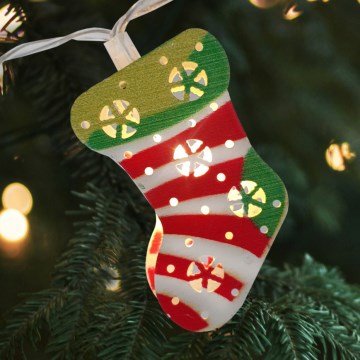 Catena luminosa LED natalizia da esterno 10xLED/2xAA 1,65 m IP44, bianco caldo, con calze natalizie