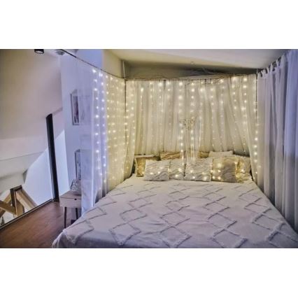 Catena luminosa LED per esterni 300xLED/8 funzioni 5,9 m IP44 bianco caldo