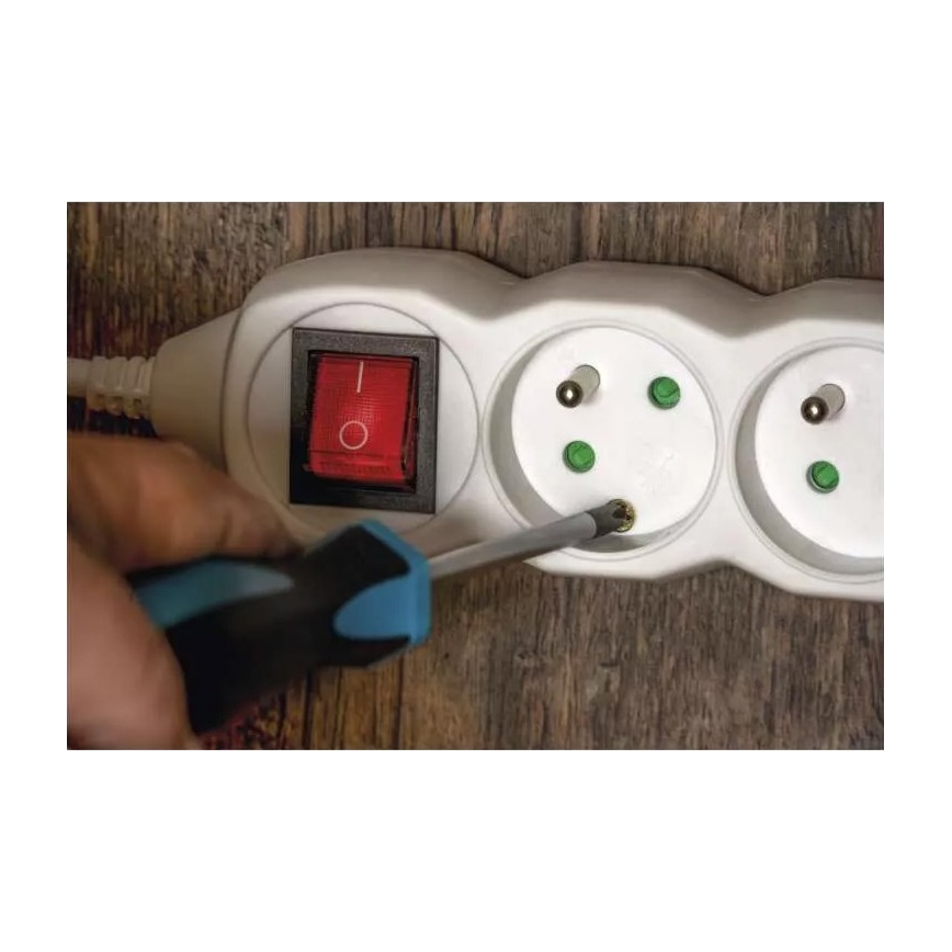 Cavo di prolunga con interruttore 6Z 5m bianco