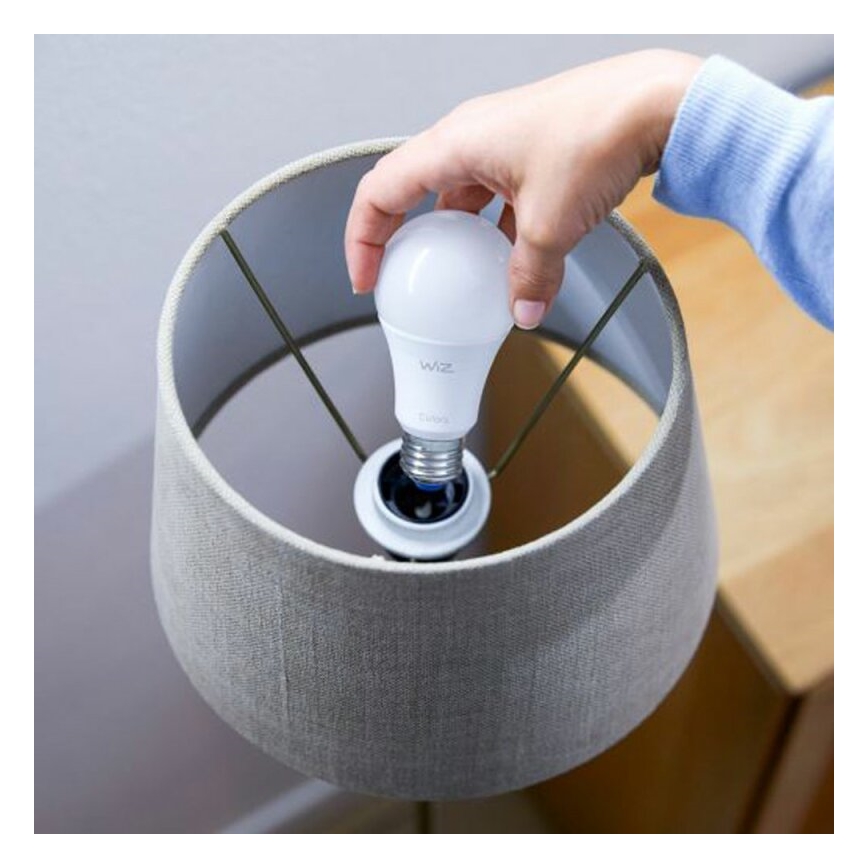 Confezione da 2 lampadine LED dimmerabili A60 E27/9W/230V 2700K Wi-Fi + telecomando - WiZ