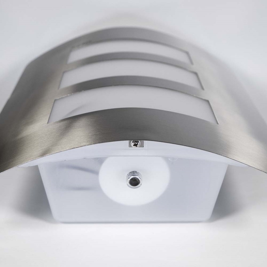 Eglo 32374 - Applique da esterno con sensore CITY 1xE27/60W/230V IP44