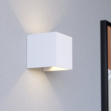 Eglo - Lampada da parete ricaricabile per esterni dimmerabile a LED con sensore di movimento e sensore crepuscolare LED/2,2W/5V IP44 bianco