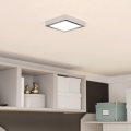 Eglo - Plafoniera LED da soffitto per bagno LED/7W/230V 2700/4000/6500K 15x15 cm IP44 cromo lucido