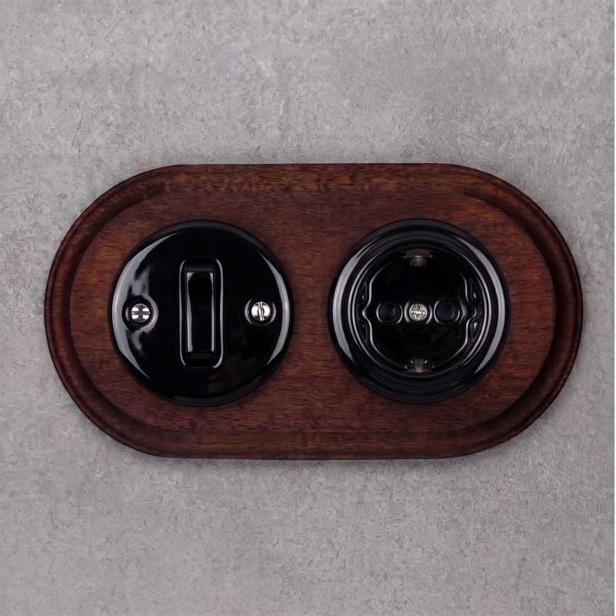 Elhard - Interruttore in ceramica stile retrò n. 1 e presa 230V con cornice SCHUKO nero/legno scuro
