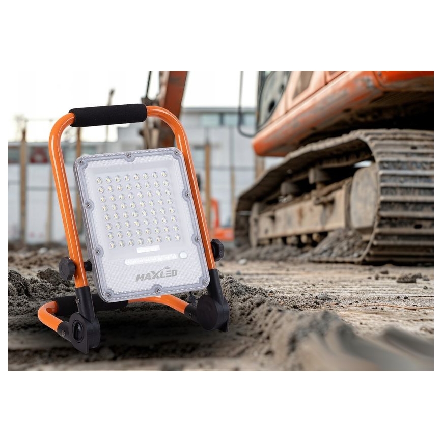 Proiettore LED ricaricabile dimmerabile con stativo LED/100W/3,2V 4500K 10000 mAh IP65 arancione