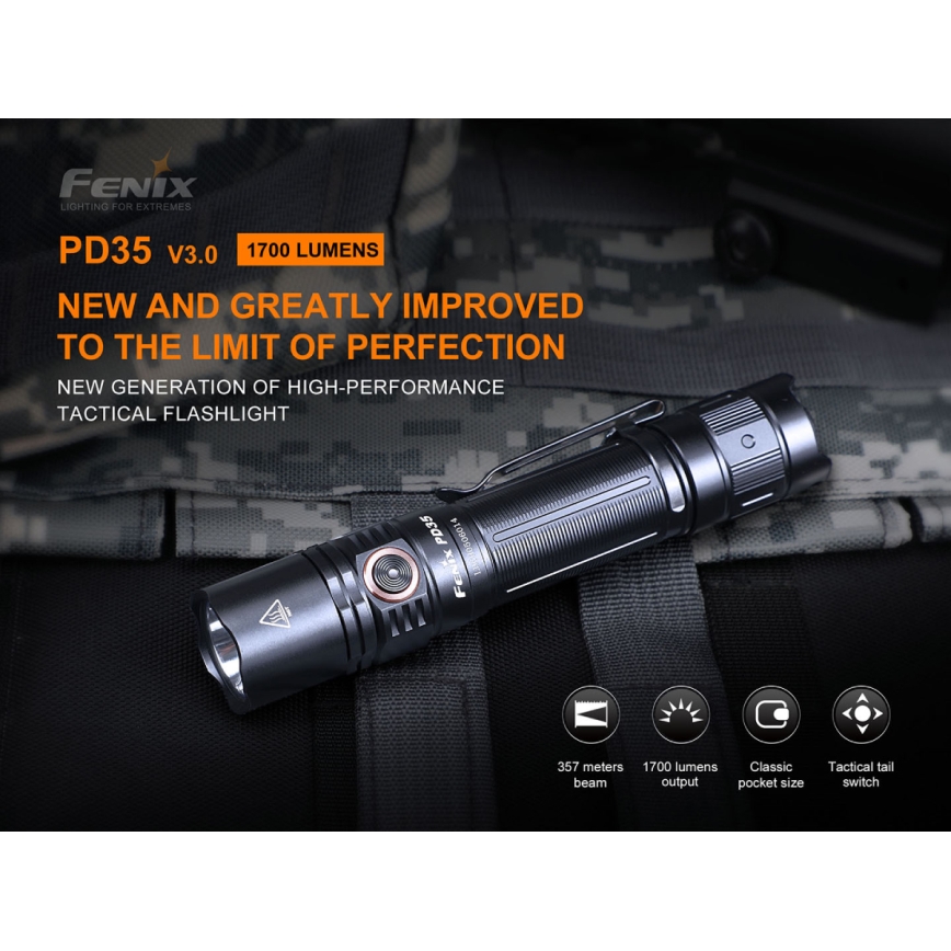 Fenix PD35V30 - Torcia LED ricaricabile LED/USB/2xCR123A IP68 1700 lucente 230 h 2600 mAh