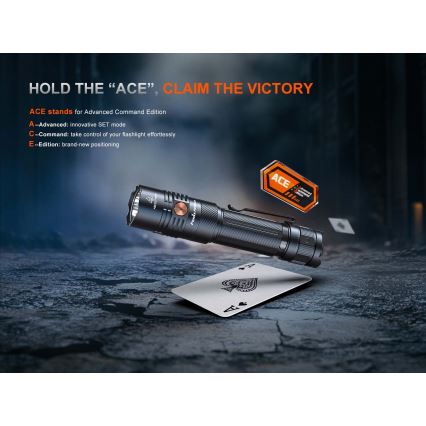 Fenix PD36RACE - Torcia ricaricabile LED dimmerabile LED/USB 5000 mAh IP68 3000 lm 63,45 h nera