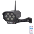Finta telecamera di sicurezza a LED con sensore e pannello solare LED/5W/5,5V 800 mAh IP65 + telecomando