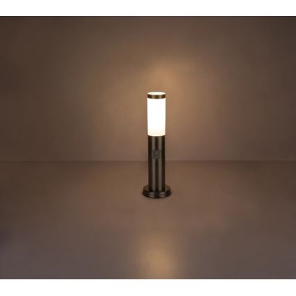 Globo - Lampada da esterno LED con sensore 1xE27/8,8W/230V IP44
