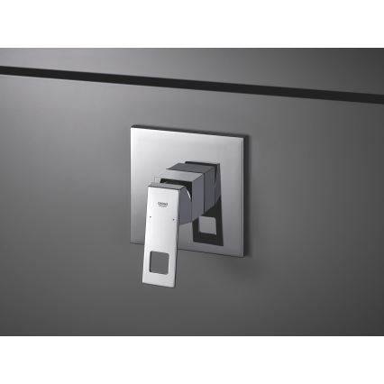 GROHE 24061000 - Miscelatore doccia EUROCUBE, cromo lucido