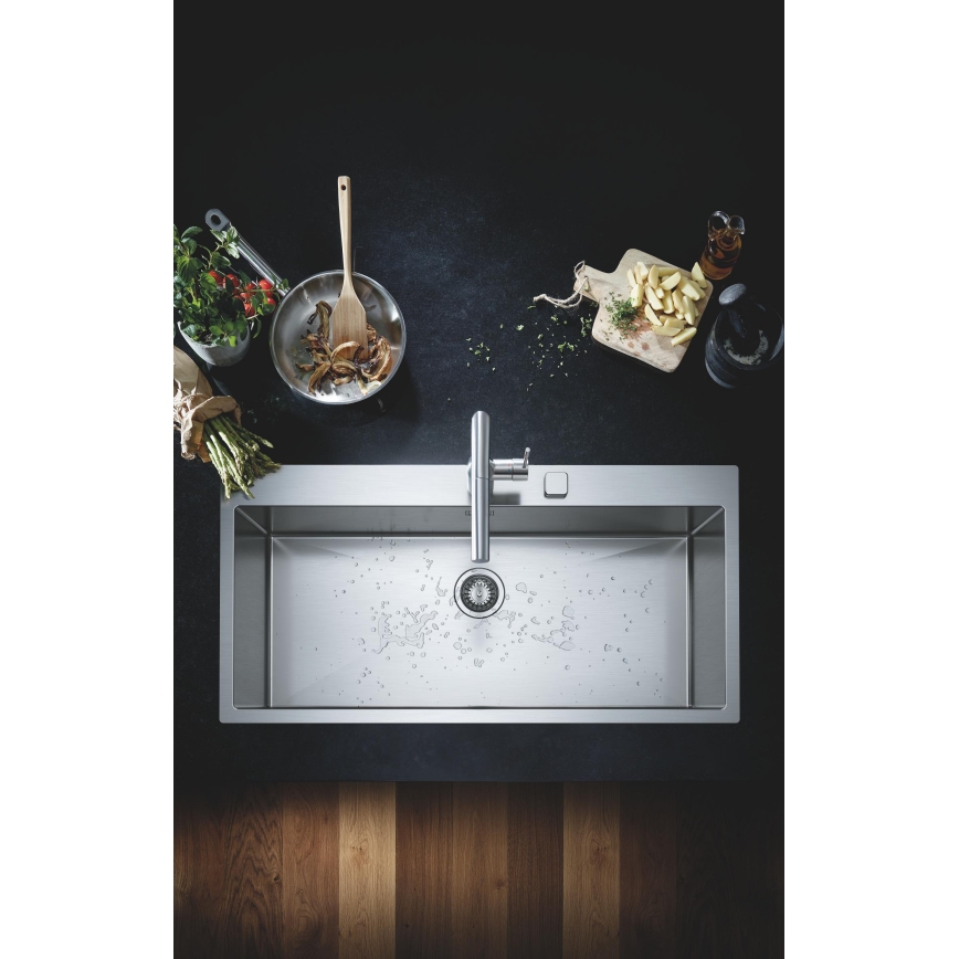 GROHE 30270DC0 - Miscelatore da cucina ESSENCE in acciaio inox