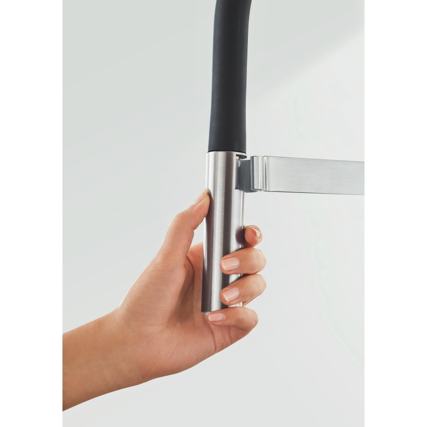 GROHE 30294DC0 - Miscelatore da cucina ESSENCE in acciaio inox