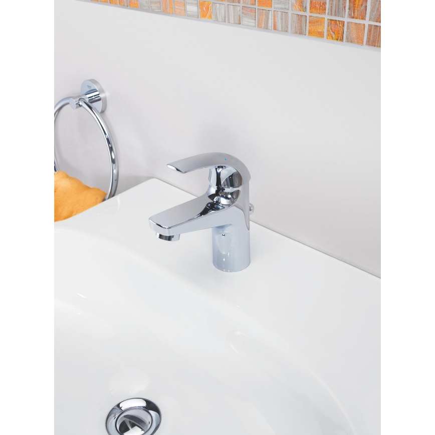 GROHE 32805000 - Miscelatore per lavabo BAUCURVE DN 15, cromo lucido