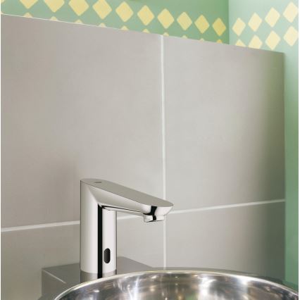 GROHE 36269000 - Miscelatore elettronico per lavabo EUROECO COSMOPOLITAN E 107 mm cromato