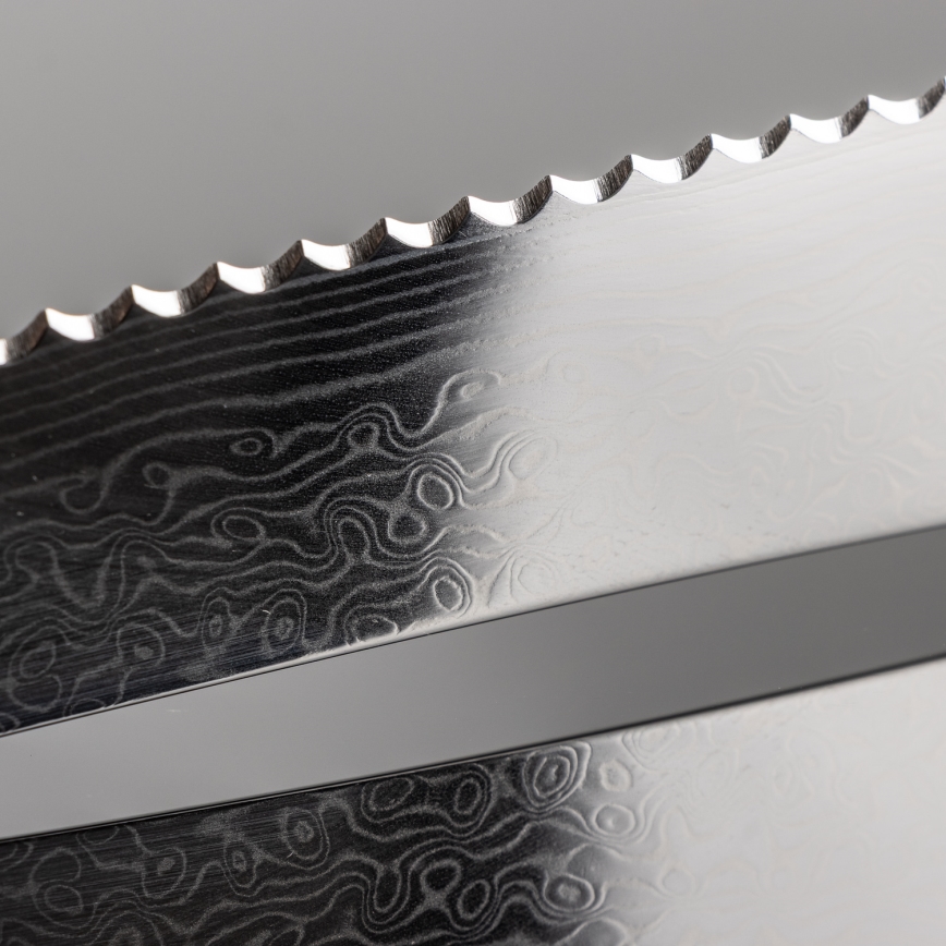 Gudaro - Coltello da pane in damasco TAKUMI 8, 67 strati di acciaio, lunghezza 20 cm, manico in noce