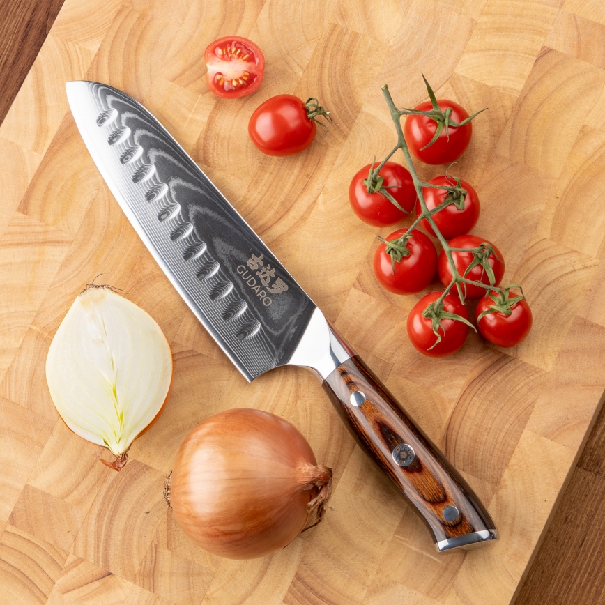 Gudaro - Set 1x coltello da chef in acciaio damascato FENG 8, 67 strati d'acciaio, lunghezza 20 cm + 1x coltello Santoku in acciaio damascato FENG 7,5, 67 strati d'acciaio, lunghezza 18 cm + 1x in omaggio coltello da frutta in acciaio damascato FEN
