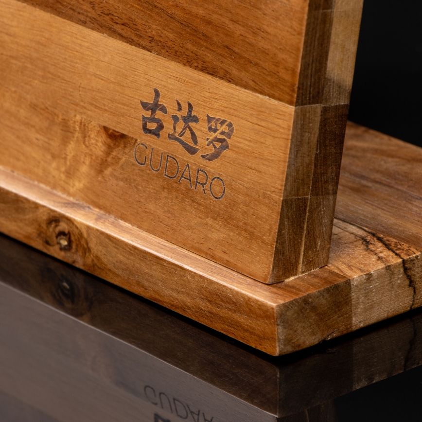 Gudaro - Supporto magnetico per coltelli AKIRA in legno di acacia
