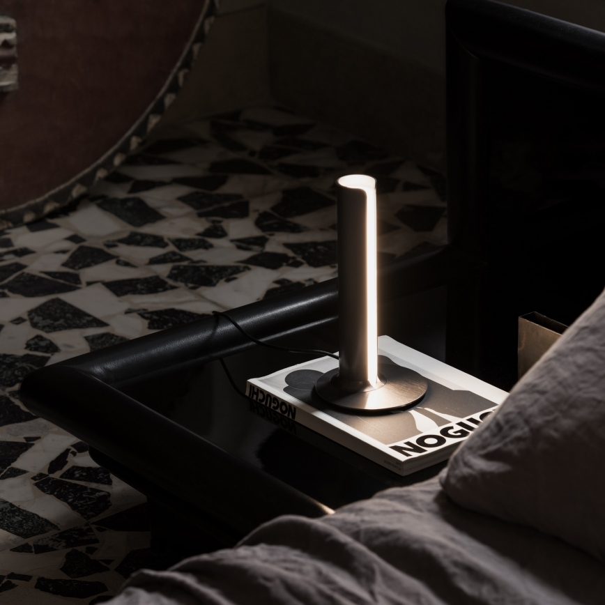 Ideal Lux - lampada da tavolo dimmerabile a LED DORICA LED/8W/230V CRI 90 nera