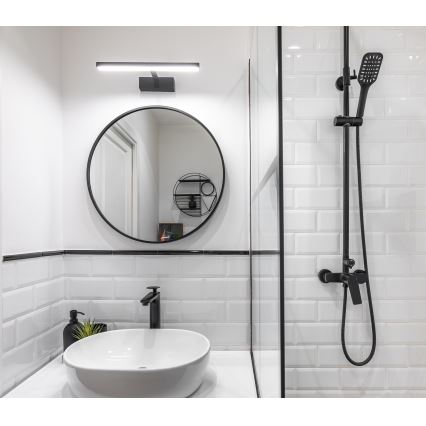 Illuminazione a LED per specchi da bagno LED/12W/230V 4000K IP44 60 cm