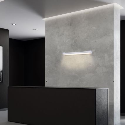 Illuminazione a LED per specchi da bagno LED/16W/230V 3000K IP44 60 cm bianco
