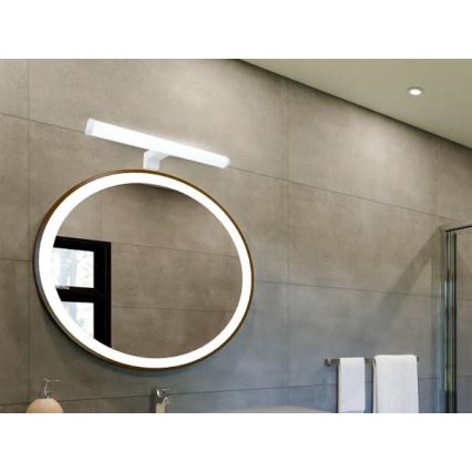 Illuminazione LED per specchio da bagno LED/8W/230V 30 cm IP44 bianco