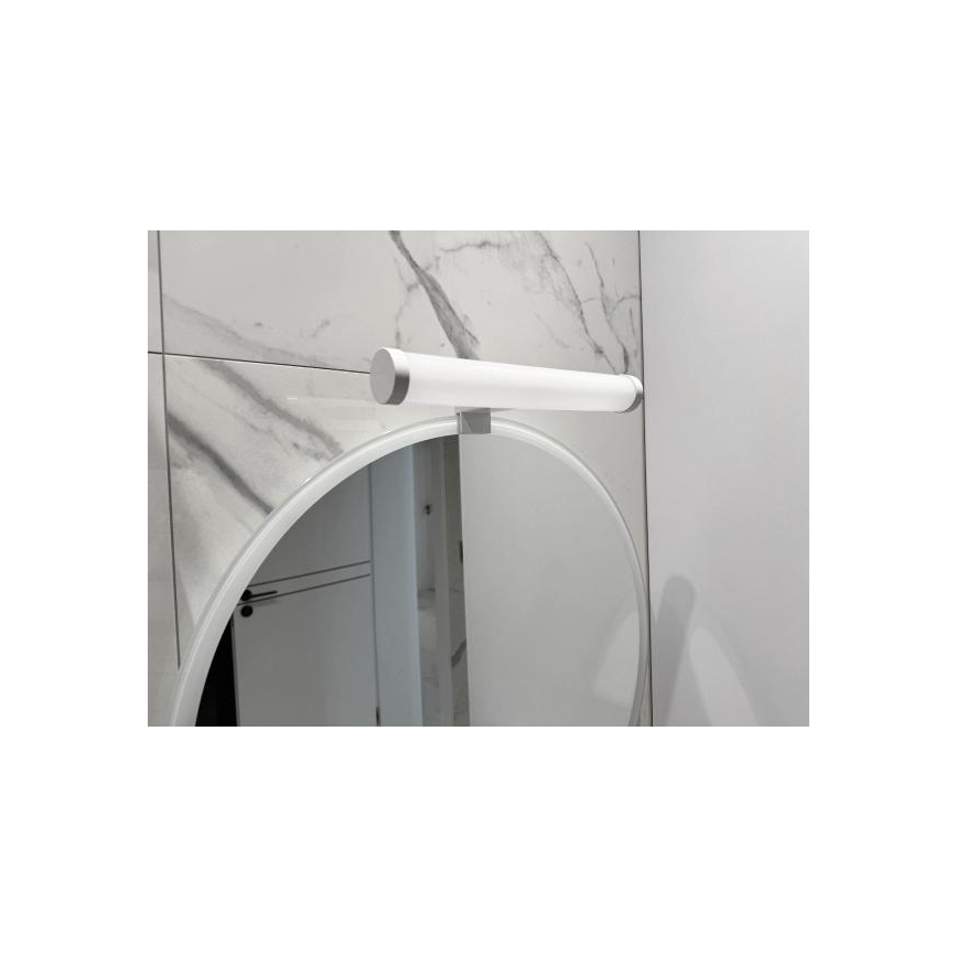 Illuminazione LED per specchio da bagno LED/8W/230V 30 cm IP44 bianco