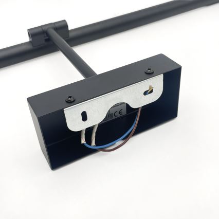 Illuminazione per specchio da bagno MIRROR LED/8W/230V 4000K IP44 60 cm nero