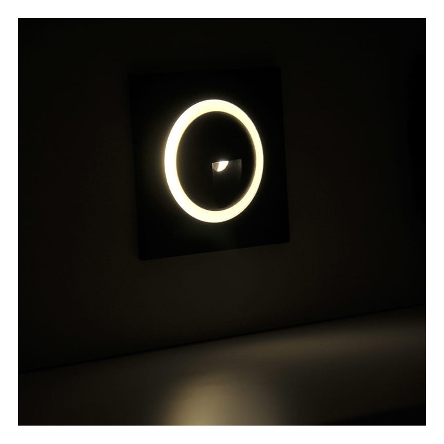 Illuminazione scale LED da esterno Q2 LED/3W/230V IP44