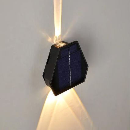 Applique a LED solare con sensore LED/2W/5V IP54 1300 mAh