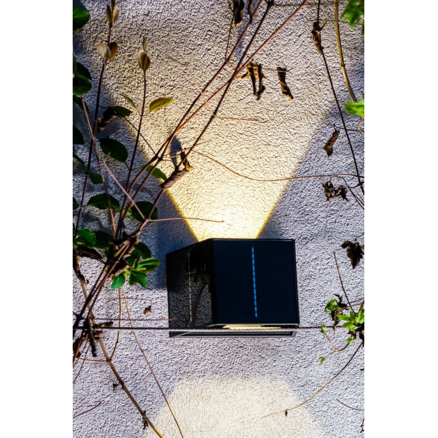 Applique a LED solare con sensore LED/2W/5V IP54 1300 mAh