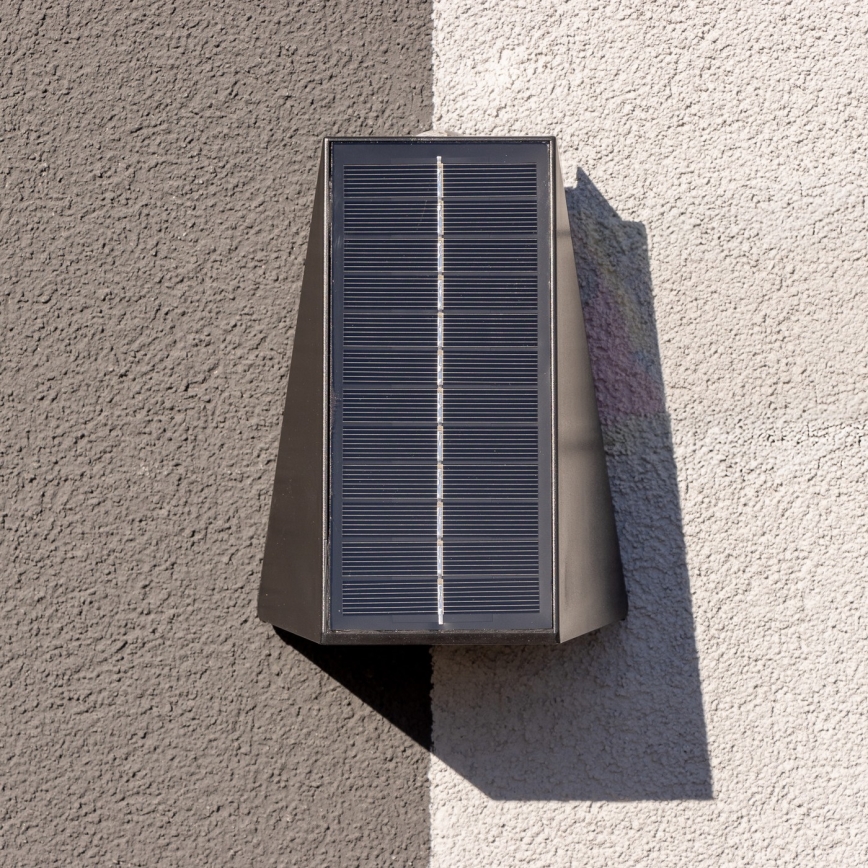 Applique a LED solare con sensore LED/2W/5V IP54 1300 mAh
