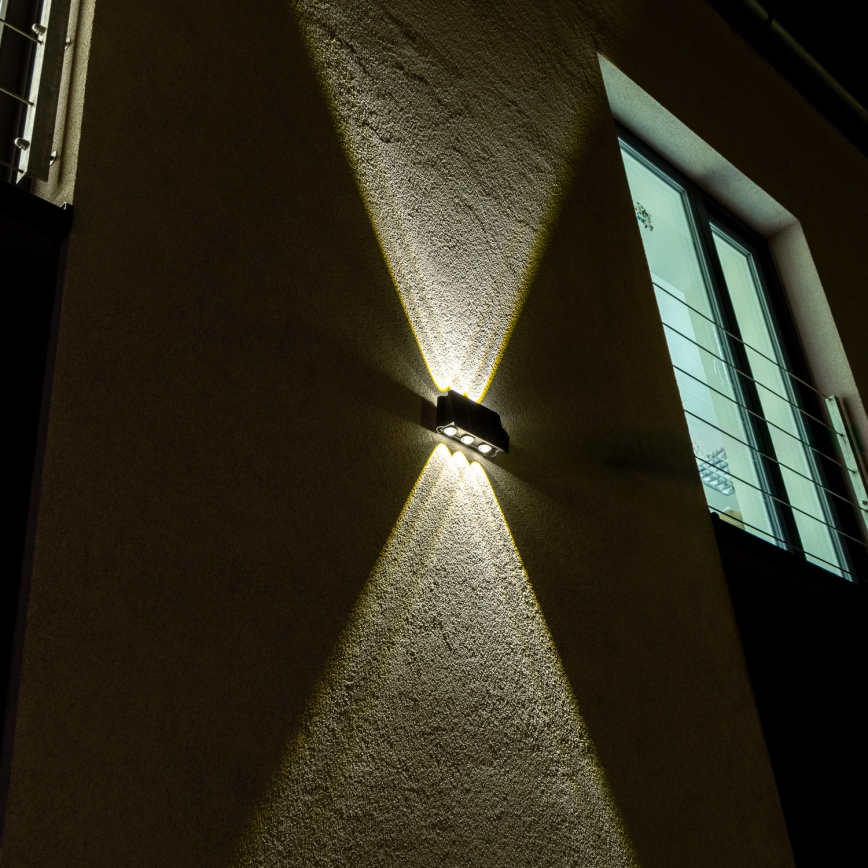 Applique a LED solare con sensore LED/2W/5V IP54 1300 mAh