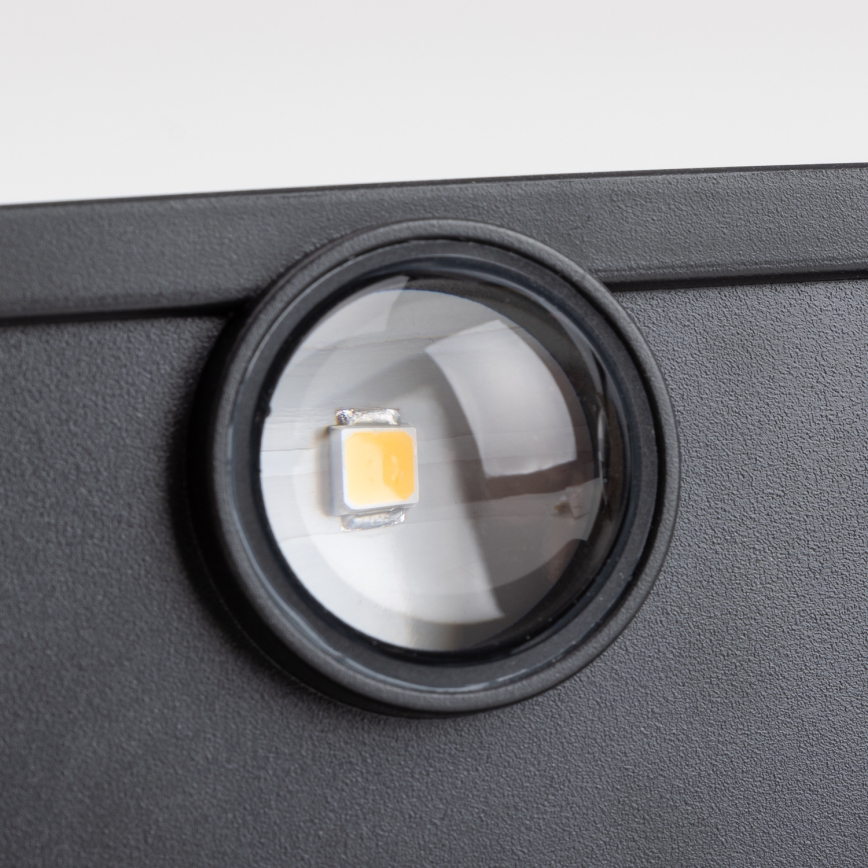 Applique a LED solare con sensore LED/2W/5V IP54 1300 mAh