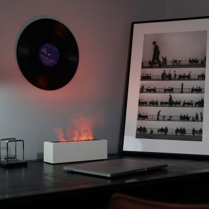 LED Diffusore di aromi e umidificatore d'aria con imitazione di fiamma LED/10W/5V