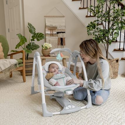 Ingenuity - Dondolo vibrante per bambini con melodia 2in1 WIMBERLY 4xD + 1xC