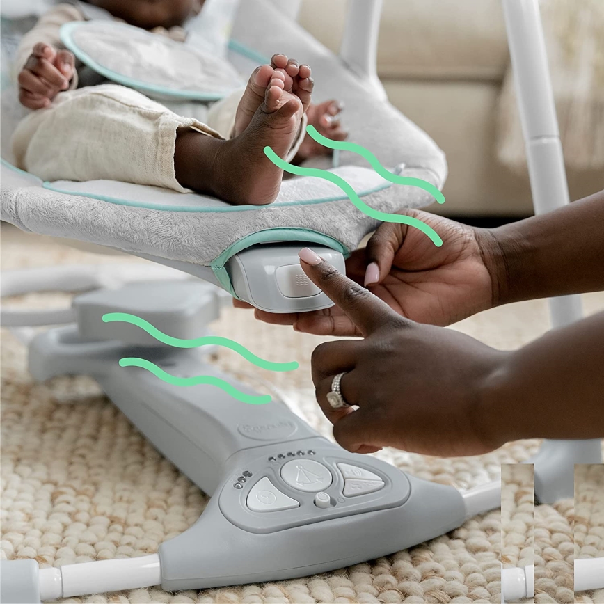 Ingenuity - Dondolo vibrante per bambini con melodia 2in1 WIMBERLY 4xD + 1xC