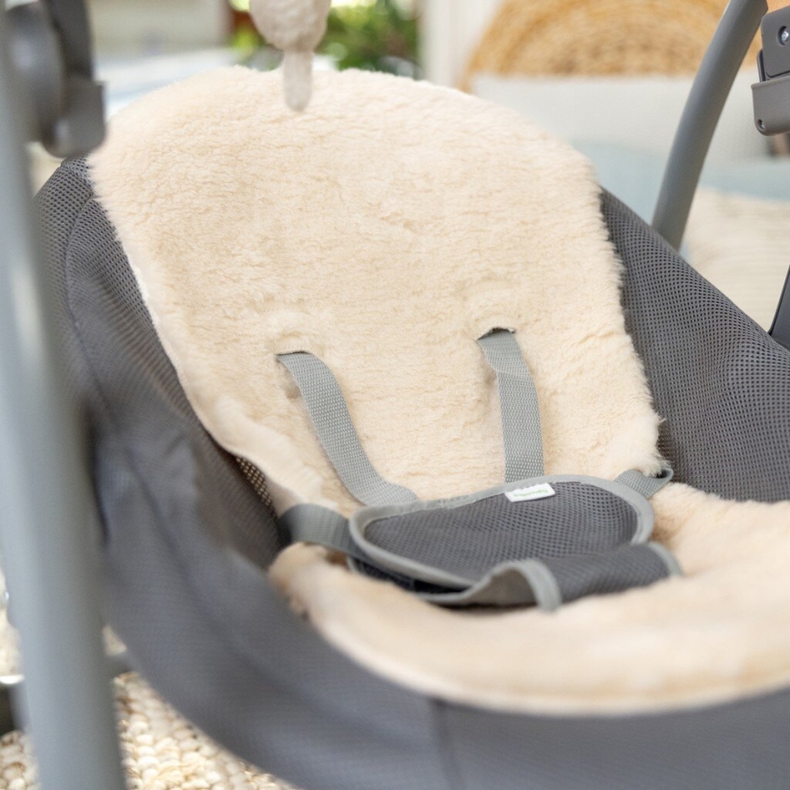 Ingenuity - Dondolo vibrante per bambini con melodia EVERY SEASON 3xC grigio