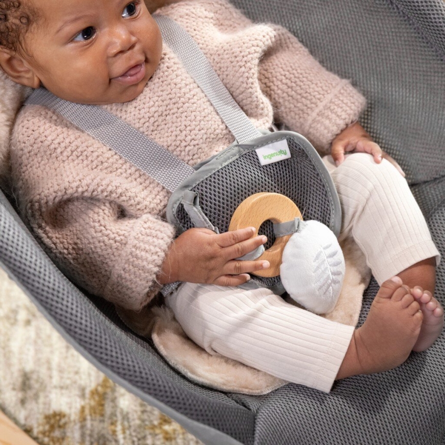 Ingenuity - Lettino vibrante per bambini con melodia EVERY SEASON WESLEY 3xC grigio