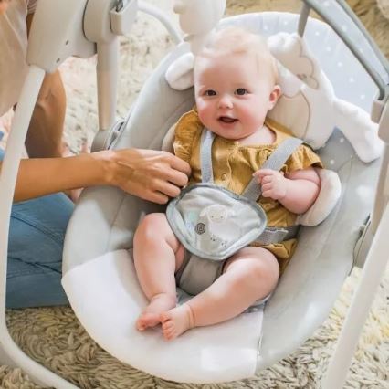 Ingenuity - Per bambini altalena con melodia CUDDLE LAMB 4xLR14