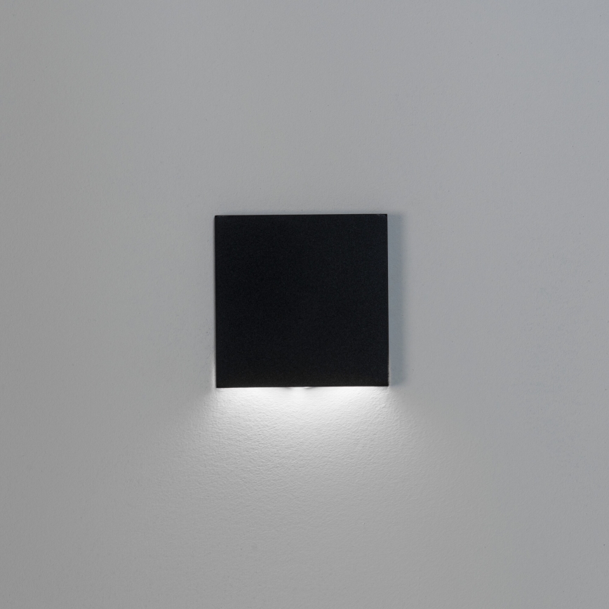 Lampada per scale MAGNIK LED/1,7W/230V 2700/3300/3900/4600/5700K nera squadrata