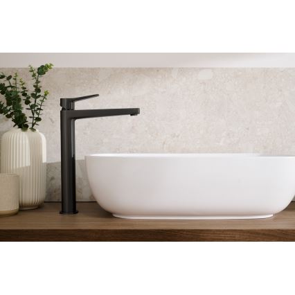 KFA Armatura 4522-815-81 - Miscelatore per lavabo + piletta di scarico MALAGA 15,9 cm colore nero