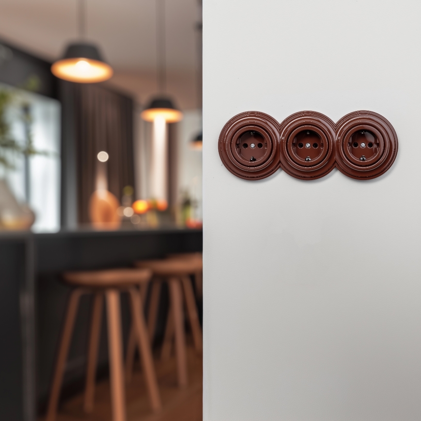 Kliklap - Presa a muro tripla in stile retrò con placca SCHUKO 230 V, marrone