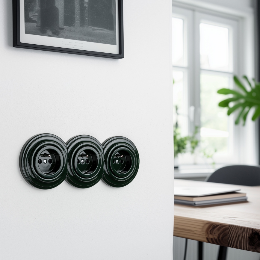 Kliklap - Presa tripla da parete in stile retrò con cornice, 230 V, verde