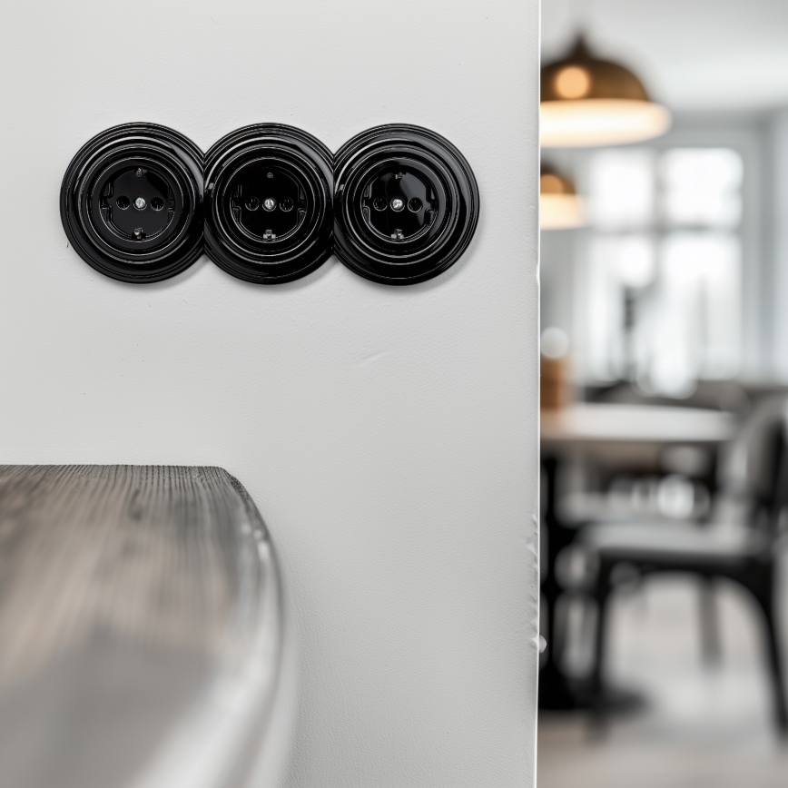 Kliklap - Presa tripla da parete in stile retrò con placca SCHUKO 230V, nera